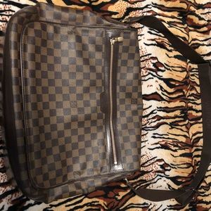 Louis Vuitton shoulder bag